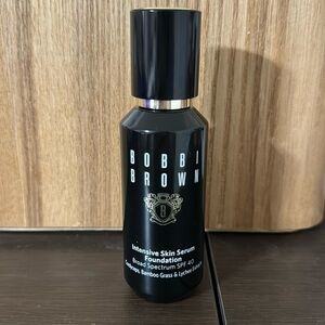 Bobbi brown skin serum foundation spf 40 w-046 warm beige